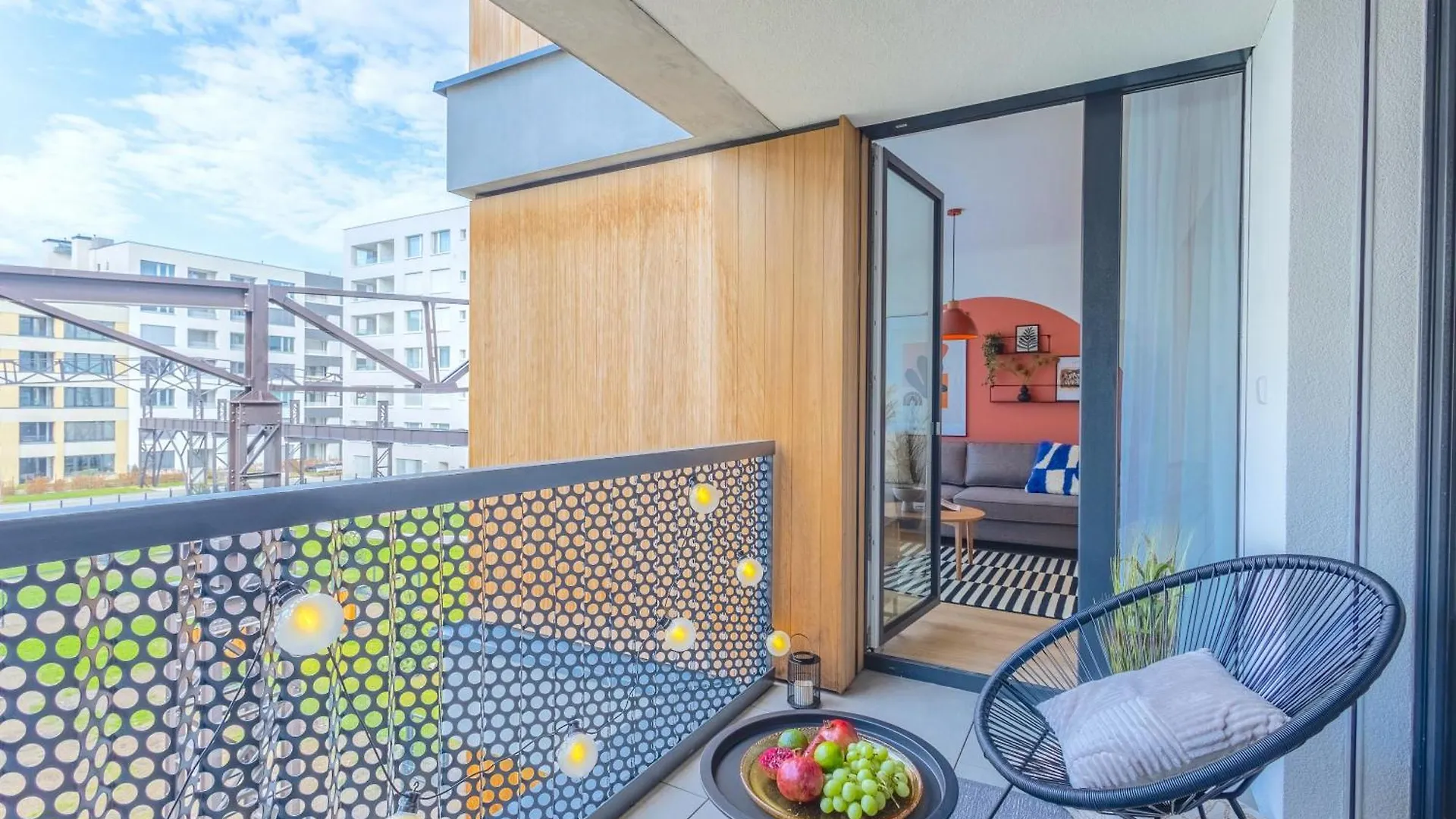 Design Apartment - Balcony, Free Parking, Yoga, 10 Mins To Center, By Gravity Prague Czech Republic