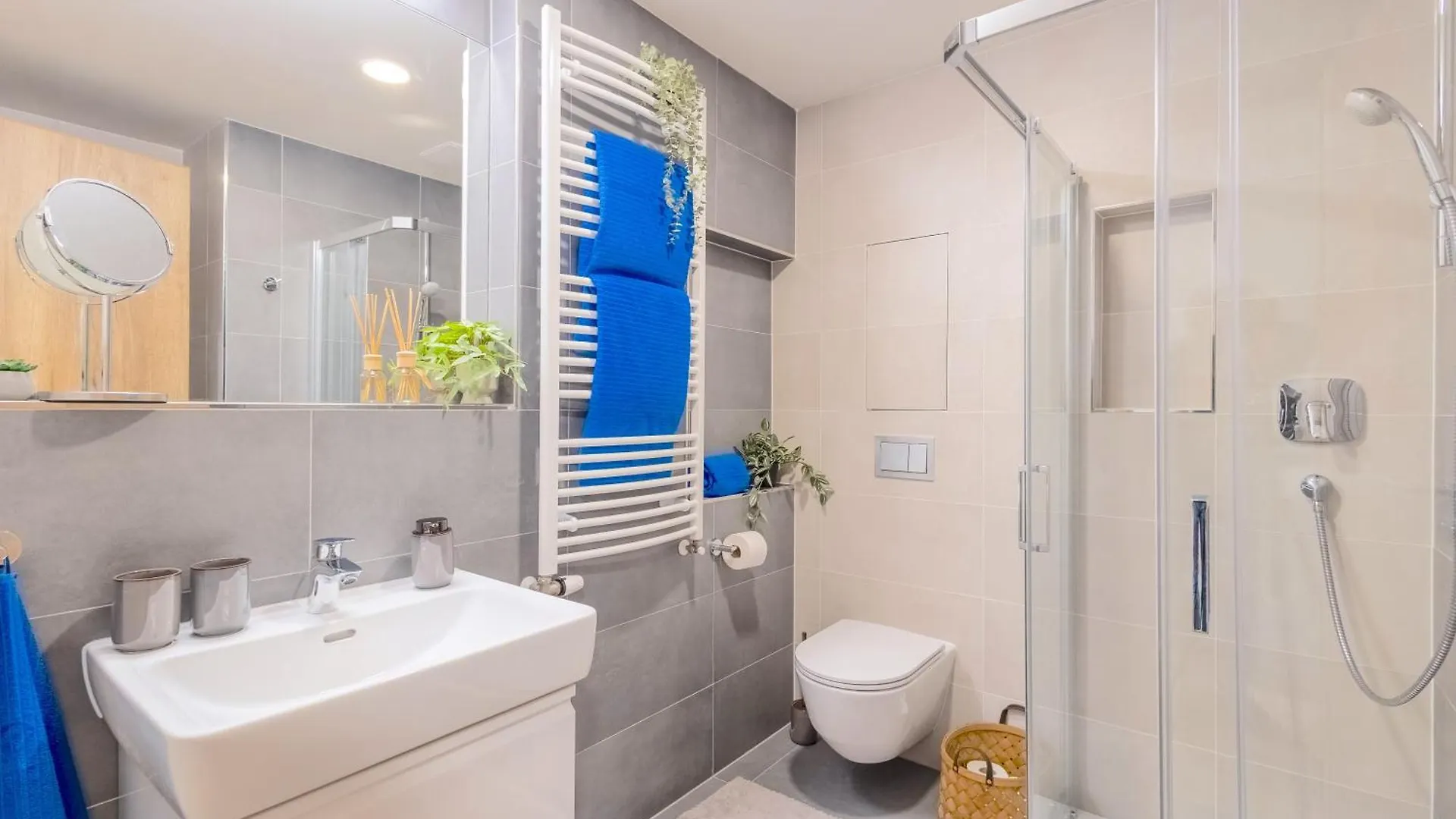 Design Apartment - Balcony, Free Parking, Yoga, 10 Mins To Center, By Gravity Prague