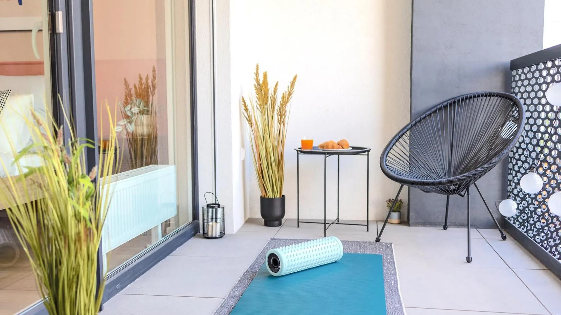 Design Apartment - Balcony, Free Parking, Yoga, 10 Mins To Center, By Gravity Prague